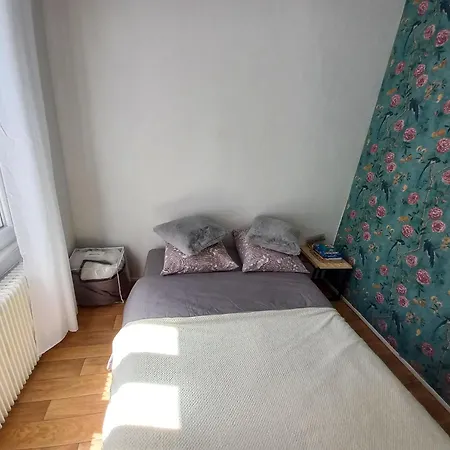 Charming Duplex In Heart Of