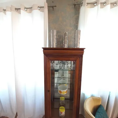 公寓 Charming Duplex In Heart Of