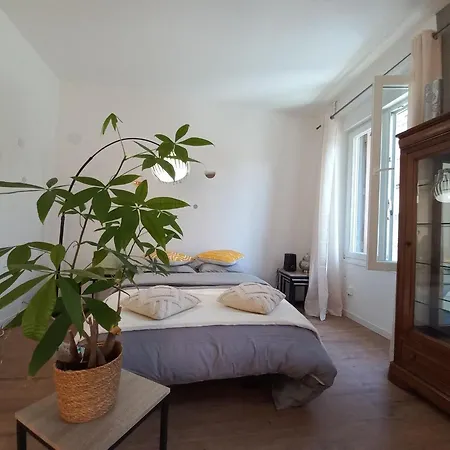 Charming Duplex In Heart Of 牟罗兹